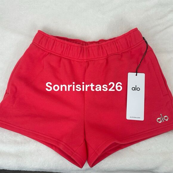 Alo Yoga Accolade Short NWT Candy Red S Limited Edition - Picture 1 of 7